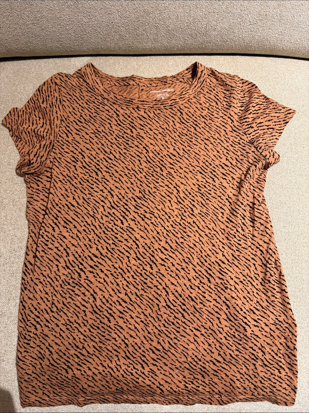 Banana Republic Short Sleeve Crewneck Tee in Tiger Print